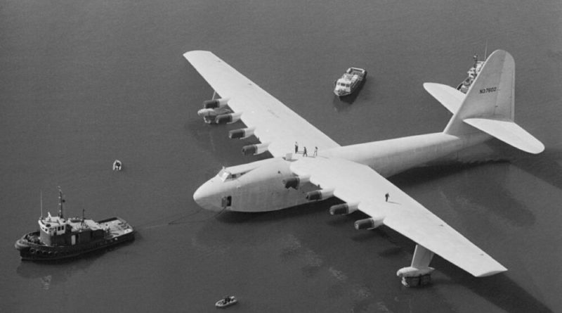 Spruce Goose Amphibious aircraft Image