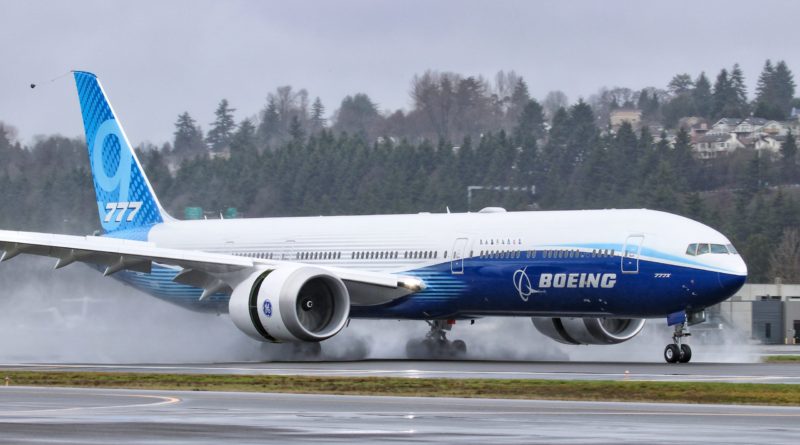 Image of Boeing 777X first landing