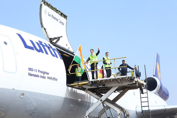 Lufthansa MD-11 Namaste India
